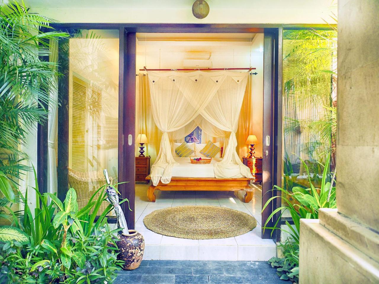 Garden Villas Seminyak Eksteriør bilde